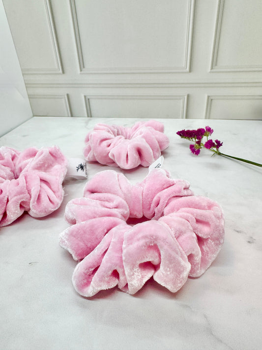 Luxurious Silk Velvet Scrunchie for Girls in Bubble Gum Tone